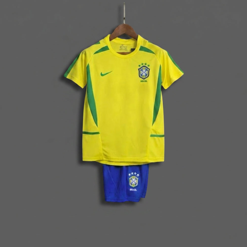 Kit Infantil Camiseta + Short Amarelo Retro 2002 - Tailandes 1:1